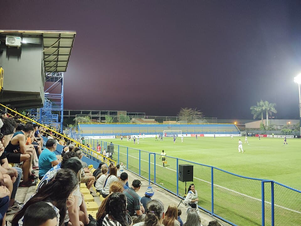Estadio Martín Torres, estadio del Sportivo Trinidense